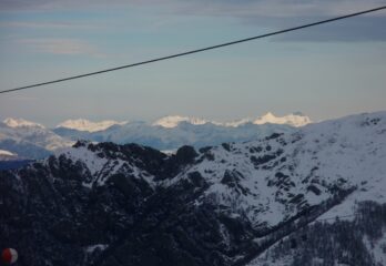 dal colletto vista sulle alpi cozie e graie