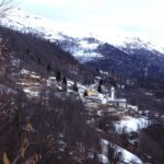 Oncino visto dalla strada per Ruetto.