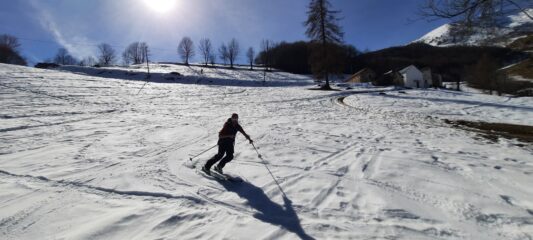Ultime curve in basso
