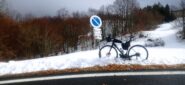 Neve su lati in discesa su Varzi 