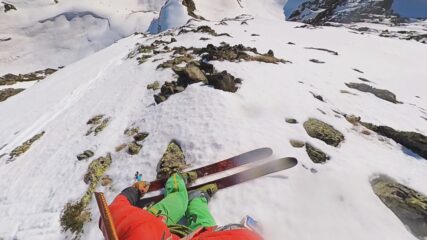 Dans la pente médiane