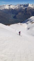 Discesa verso la punta del Mezzodì