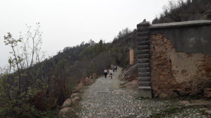 in vista del Santuario..