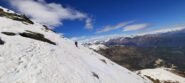 Neve ancora duretta sotto la cima