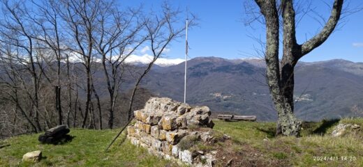 Torre d'Ubaga (m.827)