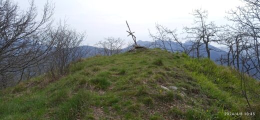 Monte Alpe Est (m.1056)