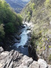 Il Lys attraversando il ponte di Moretta