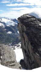 ll suggestivo intaglio che precede l'arrivo in vetta..