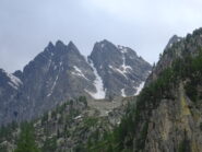 Il canale dal sentiero