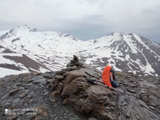 Colle Argentera al centro, Seguret a destra, Vallonetto a sinistra.