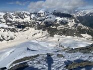 La cresta di salita dalla vetta