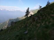 Salendo verso la rocca del Pelvo