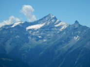 dalla cima vista sulla Grivola e sulla Punta Rossa della Grivola