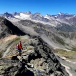 La lunga cresta verso la Leynir