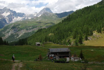 Arrivo a Cheneil