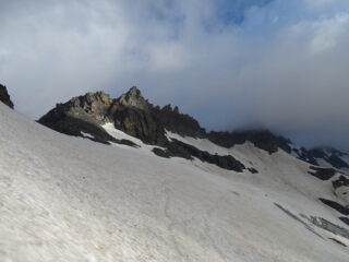 La Ponte de Labby a sx e l'Arete du Soleil a dx