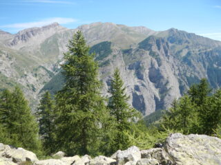 vista verso le Barricate e il Vallone di Servagno 