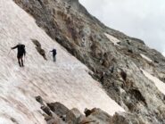Traverso su neve prima del passo dei ghiacciai