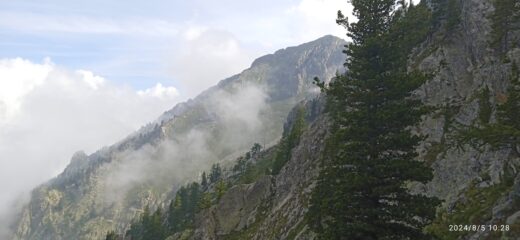 Verso il Passo del Souffi con la Punta Stella (m.2567)