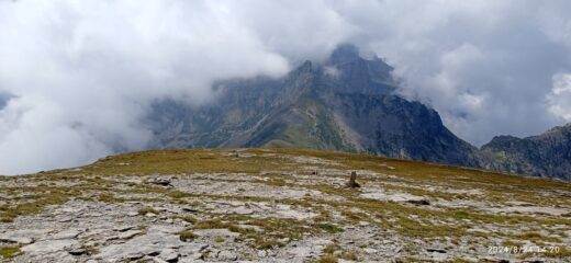 Discesa verso il Col del Pas 