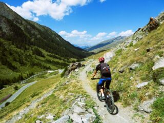 Il passaggio sul lato destro or. del vallone
