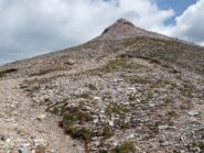 Finiti i prati, la prima parte rocciosa