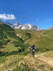 uscita sulla strada del Lautaret (Les Sestrières)