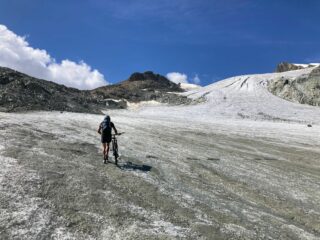 G5, arrivo al col Collon