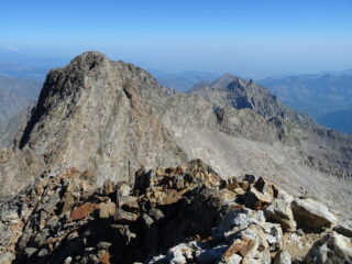 Dalla cima Sud tutto il percorso di cresta