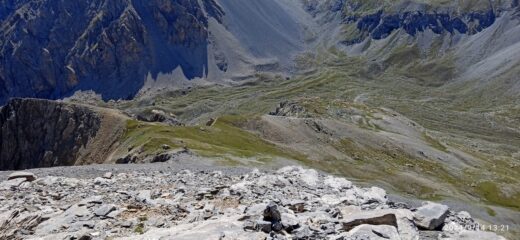 Discesa verso il Vallonasso di Stroppia 