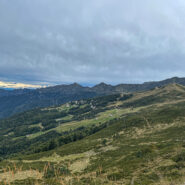 Dal Colle del Monte Ovago verso Mera