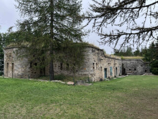 Forte di Santa Chiara - inizio sentiero Furia