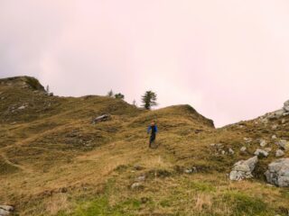 Inizio discesa, poco sotto la cima