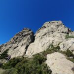 L'Acellucciu a sinistre e il colle dei genovesi tra le due cime