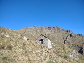 4 - Il punto di appoggio del CAI Varallo all'Alpe Helo