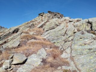 cresta vista dal basso