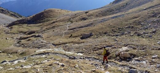 Discesa verso il Pian dell' Olio 