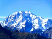 Zoom sul Bianco dall'Alpe Viou