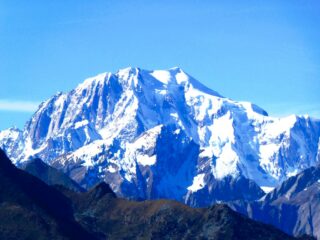 Zoom sul Bianco dall'Alpe Viou