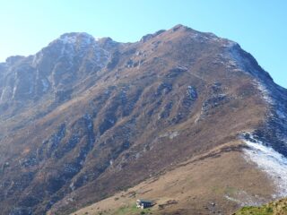 Dall'Alpe Campo si vede bene il percorso di salita.