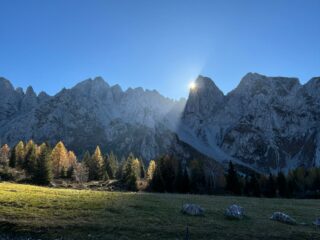 Pausa alla madonnina per rifiatare con vista mozzafiato sul Bagozza.