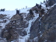 La cascata dal pianoro 