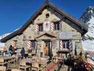 cabane mont fort
