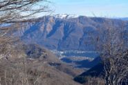 Omegna e Lago d'Orta dal dosso dell'Alpe Sacchi.