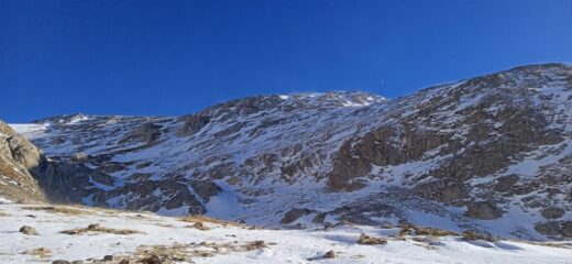 Il pendio di salita che taglia il Monte Rotondo 