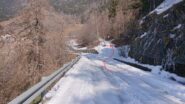 Poi dopo 150 metri inizia la poderale e inizia la neve