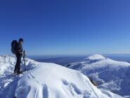 Sullo sfondo il Monte Lion ed in basso il Lago di Viverone.