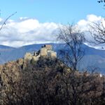 La Sacra vista da località Basinatto.