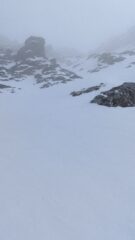 Barra rocciosa sotto la cima