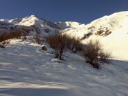 Dai pressi del casotto si vede al centro in alto la Quota 2261 